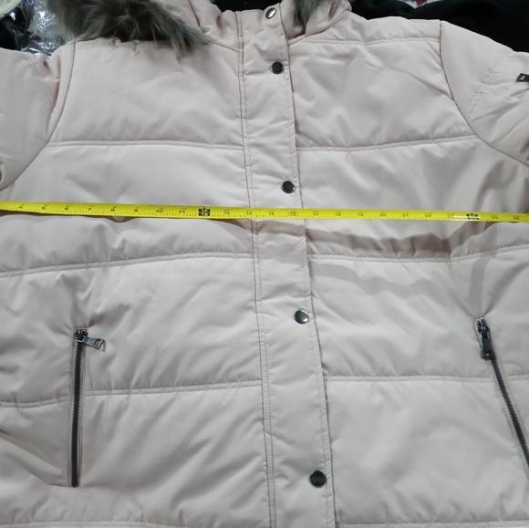 Falls Creek trimmed faux fur puffer jacket - Picture 7 of 8